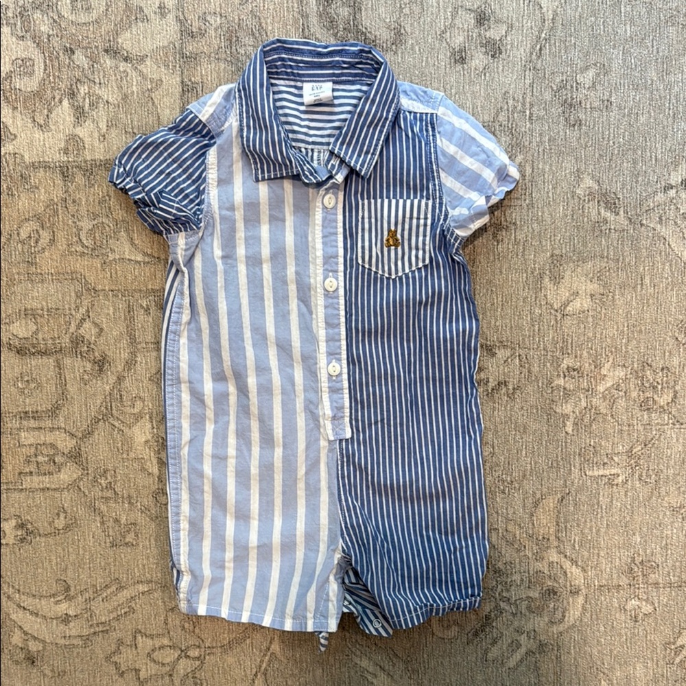 Baby GAP Navy and White Striped Button Down Baby Romper 12-18 Months